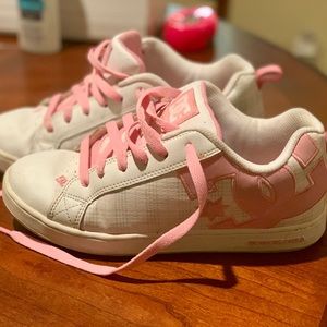 DC Skate Shoes Court Graffik Sneakers EUC!